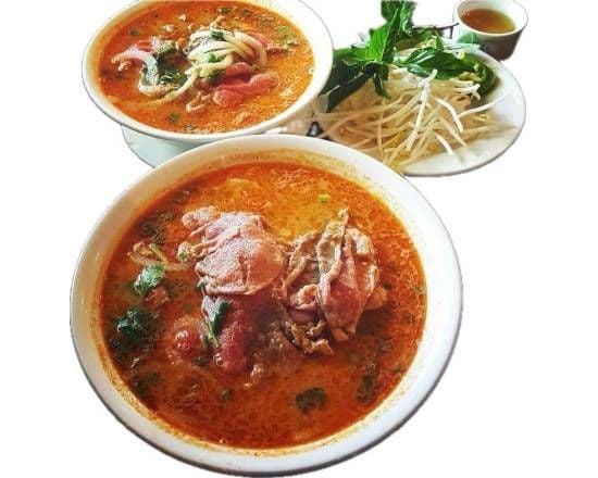 Thai Coconut Peanut Satay Noodle Soup